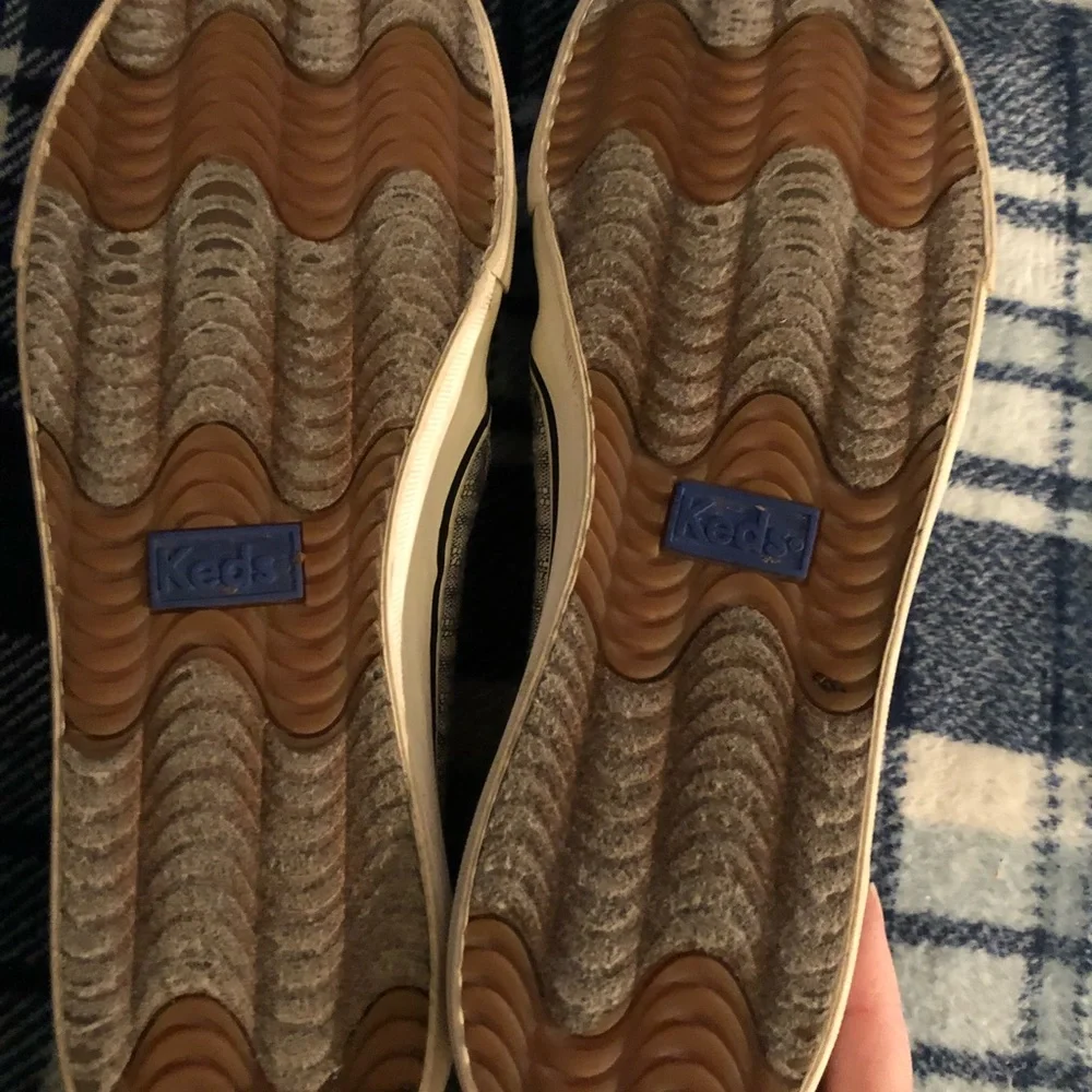 Keds Slip On Shoes - Picture 6 of 7